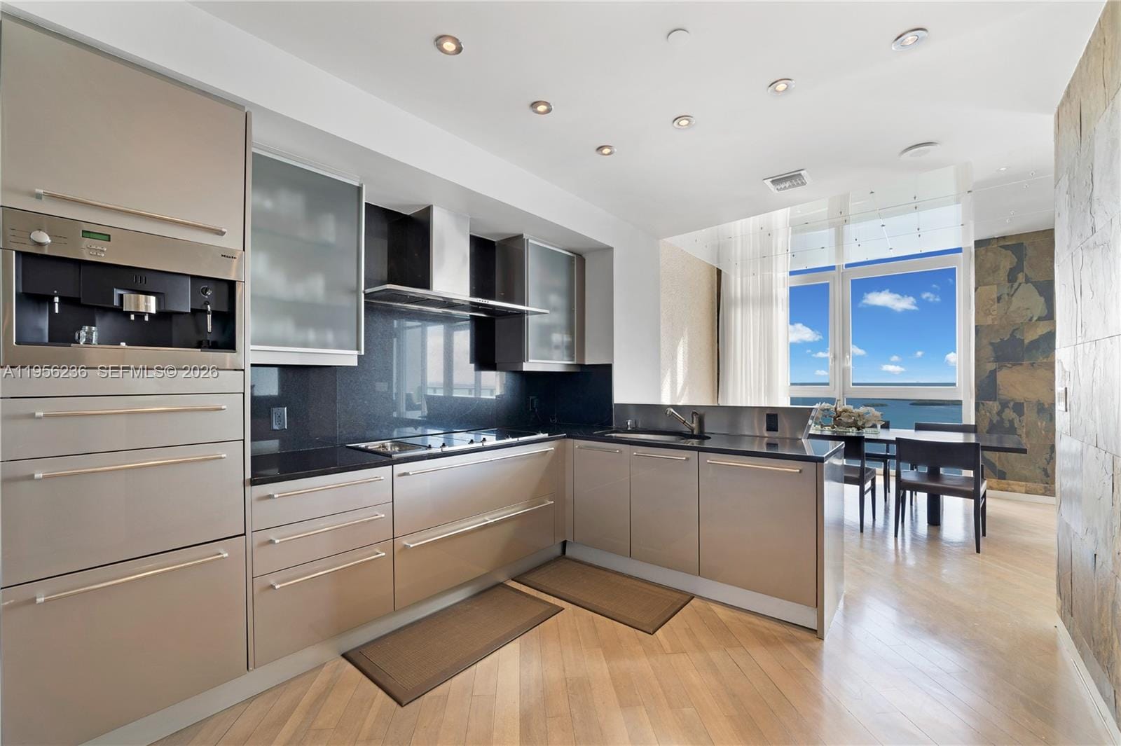 1331 Brickell Bay Drive PH4605 — photo 6