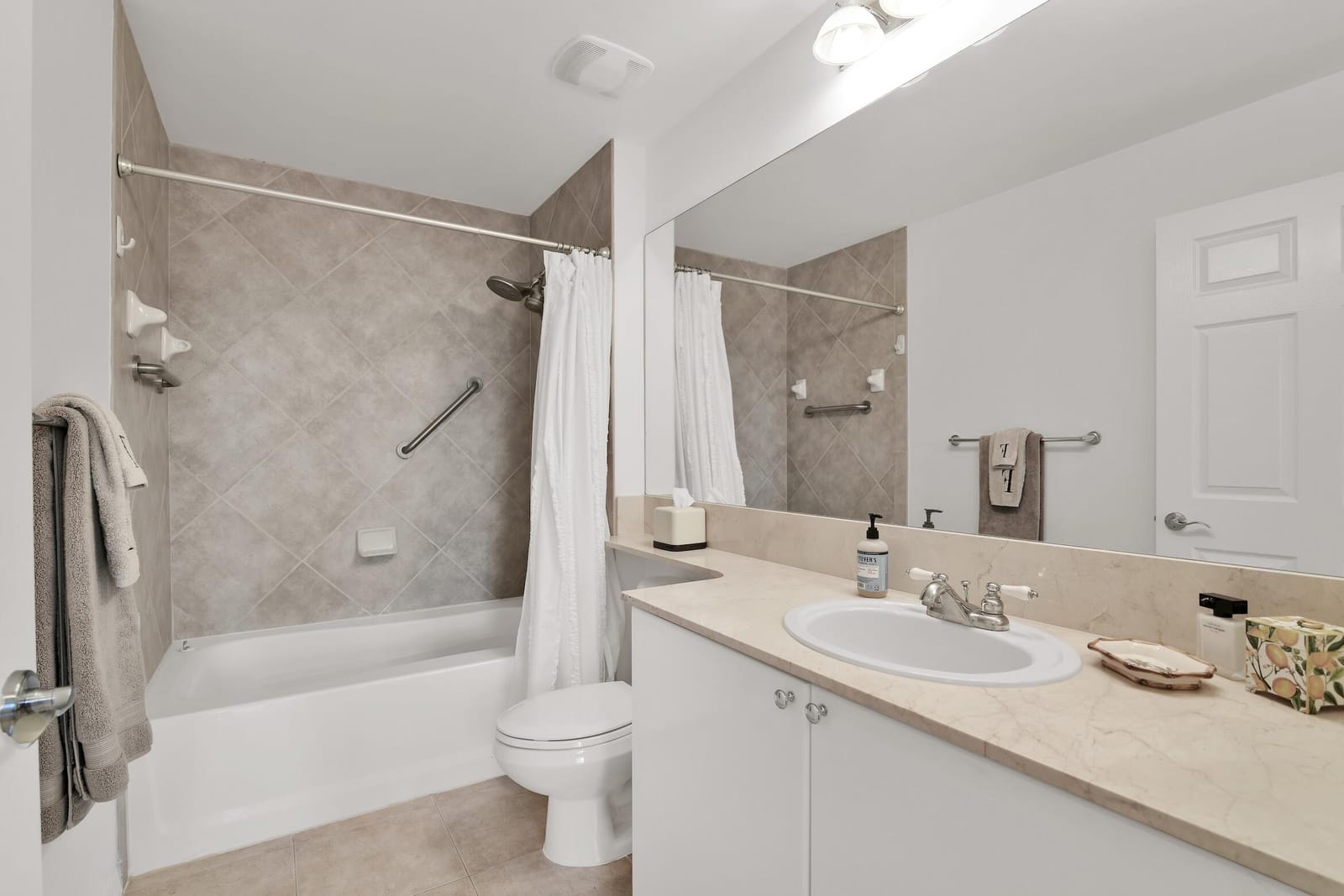 233 S Federal Highway 421, Boca Raton, FL 33432 photo 14