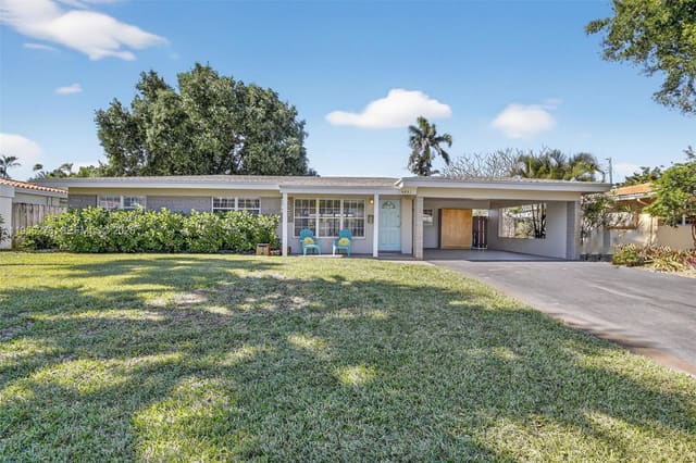 4441 NE 17th Avenue, Oakland Park, FL 33334