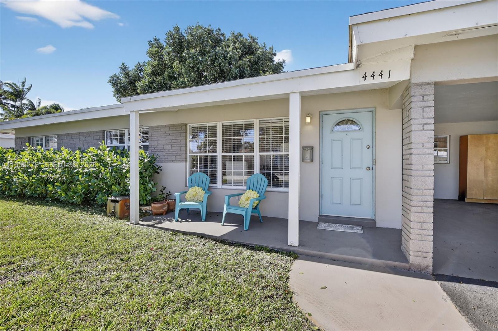 4441 NE 17th Avenue, Oakland Park, FL 33334 photo 2