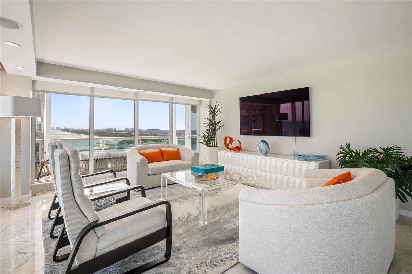 2100 S Ocean Lane 1411 — photo 3