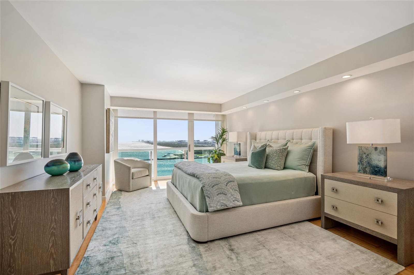 2100 S Ocean Lane 1411 — photo 6