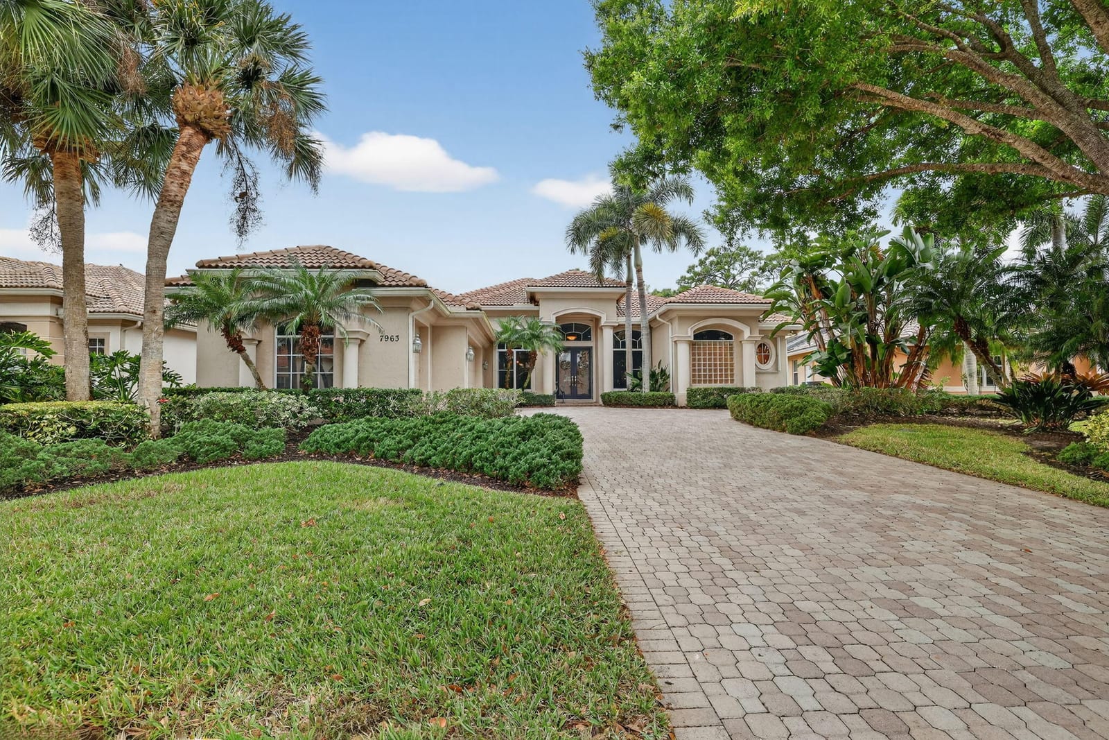 7963 Poppy Hills Lane — photo 2