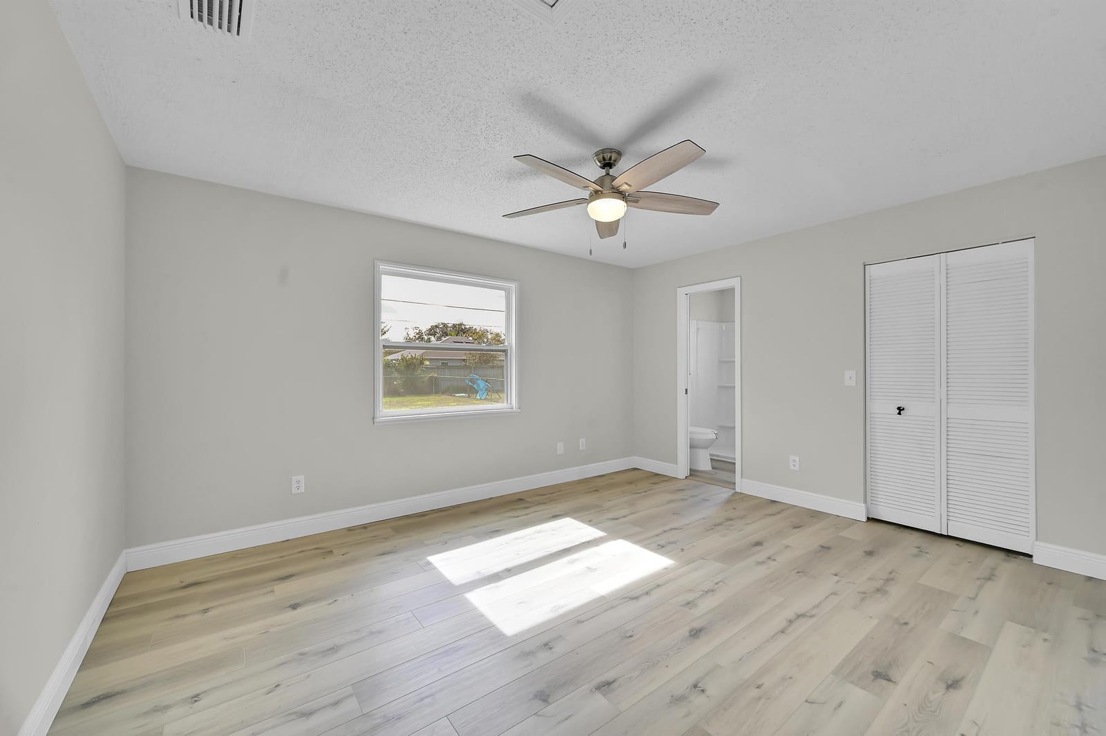 520 NW Azalea Avenue, Port St. Lucie, FL 34983 photo 13