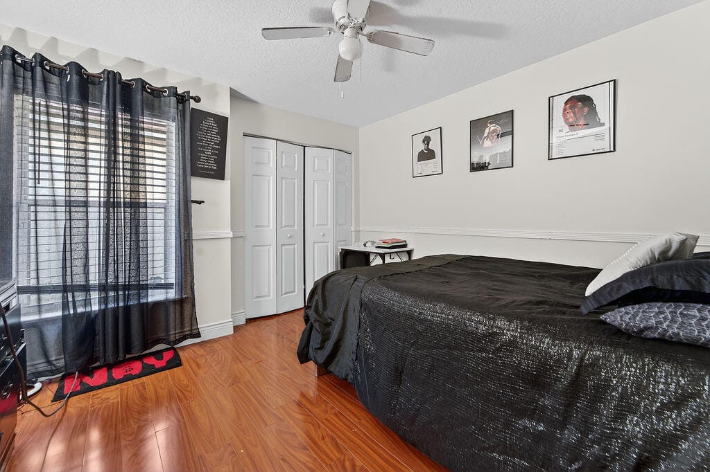 8063 Via Hacienda, Riviera Beach, FL 33418 photo 15
