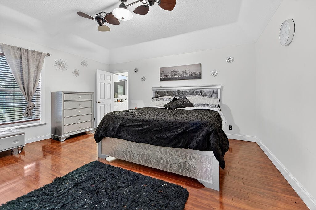 8063 Via Hacienda, Riviera Beach, FL 33418 photo 17
