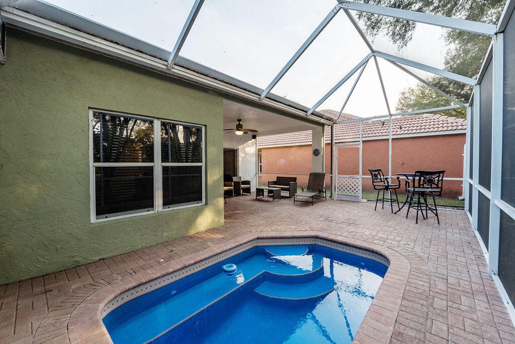 8063 Via Hacienda, Riviera Beach, FL 33418 photo 27
