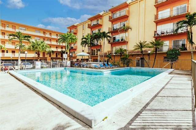 1900 W 54th Street 213, sold in Westland Eden, Hialeah, FL