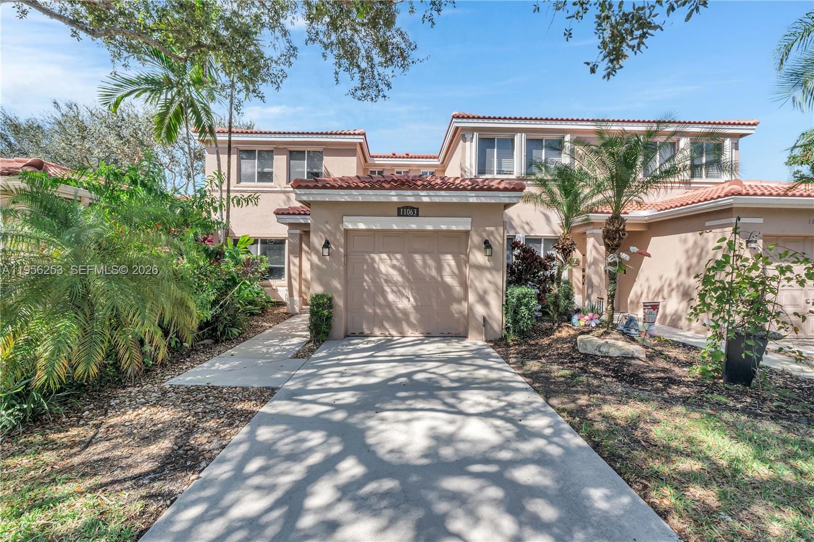 11063 SW 16th Manor — photo 3