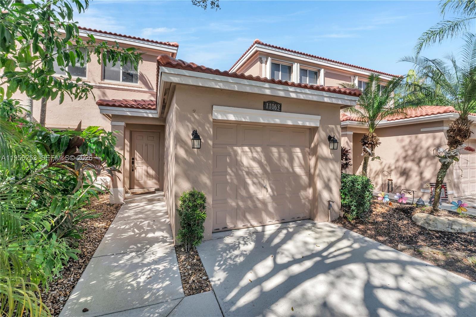 11063 SW 16th Manor — photo 4