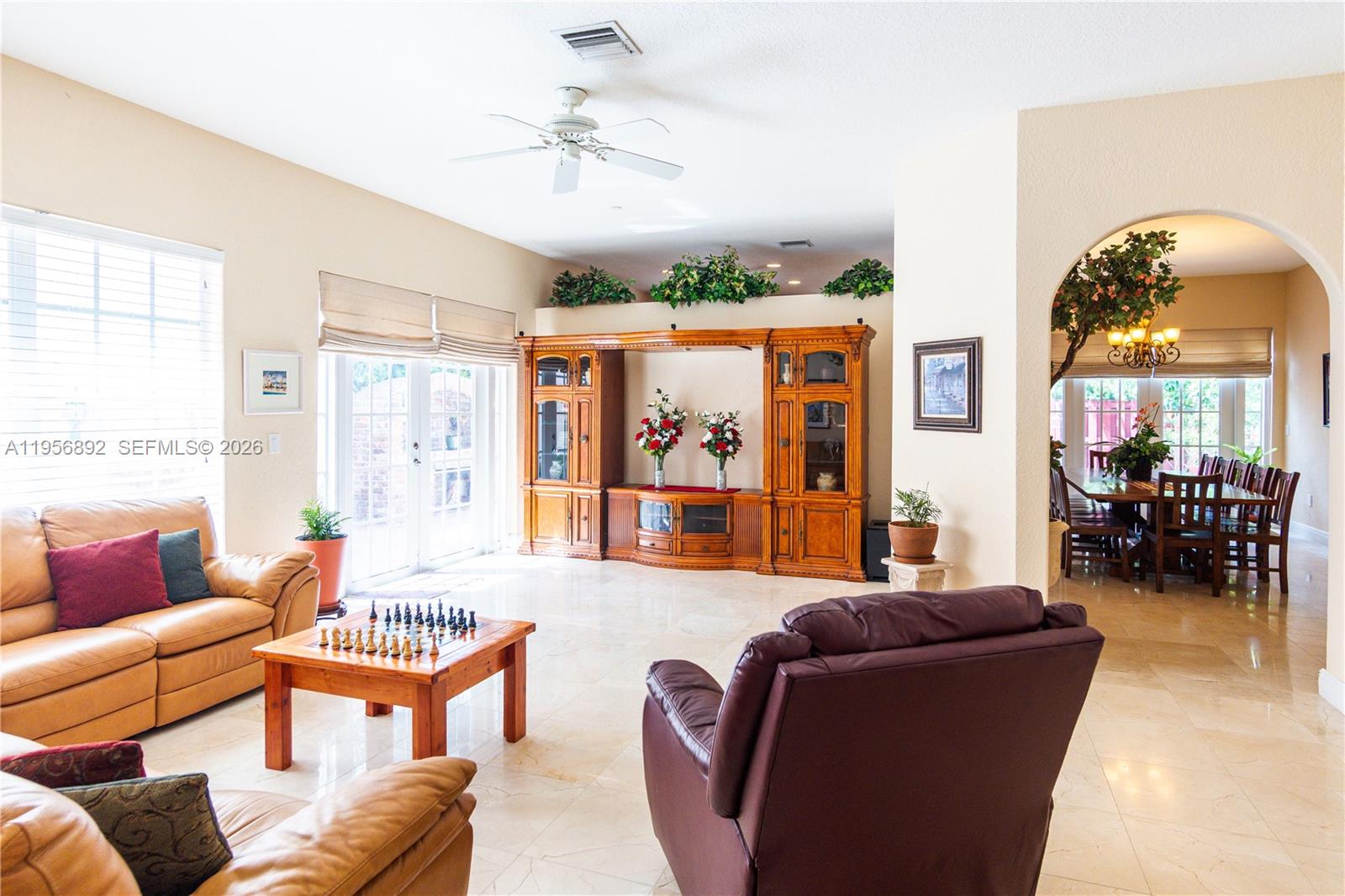10564 NW 57th Street — photo 8