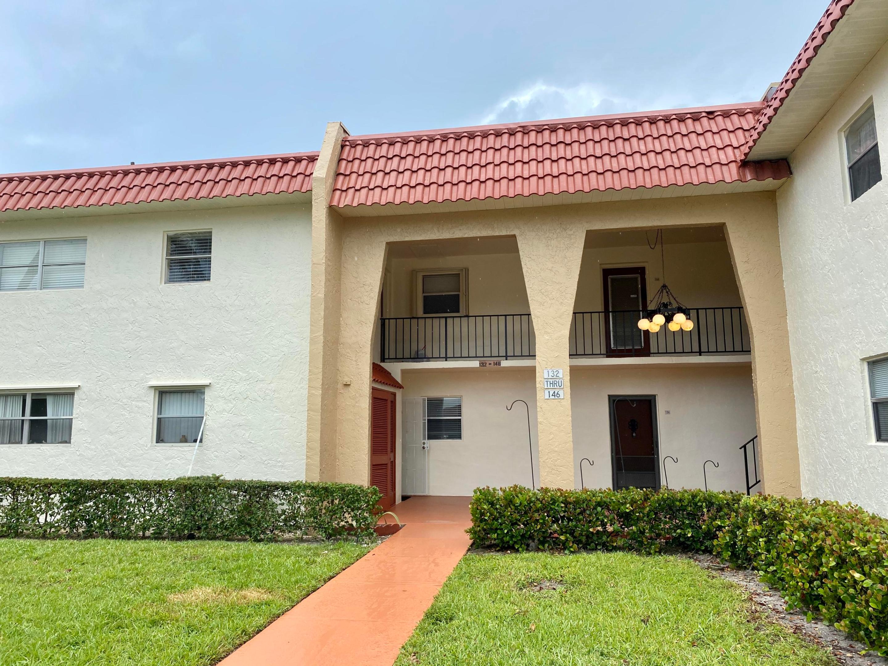 138 Lake Frances Drive, West Palm Beach, FL 33411, West Palm Beach