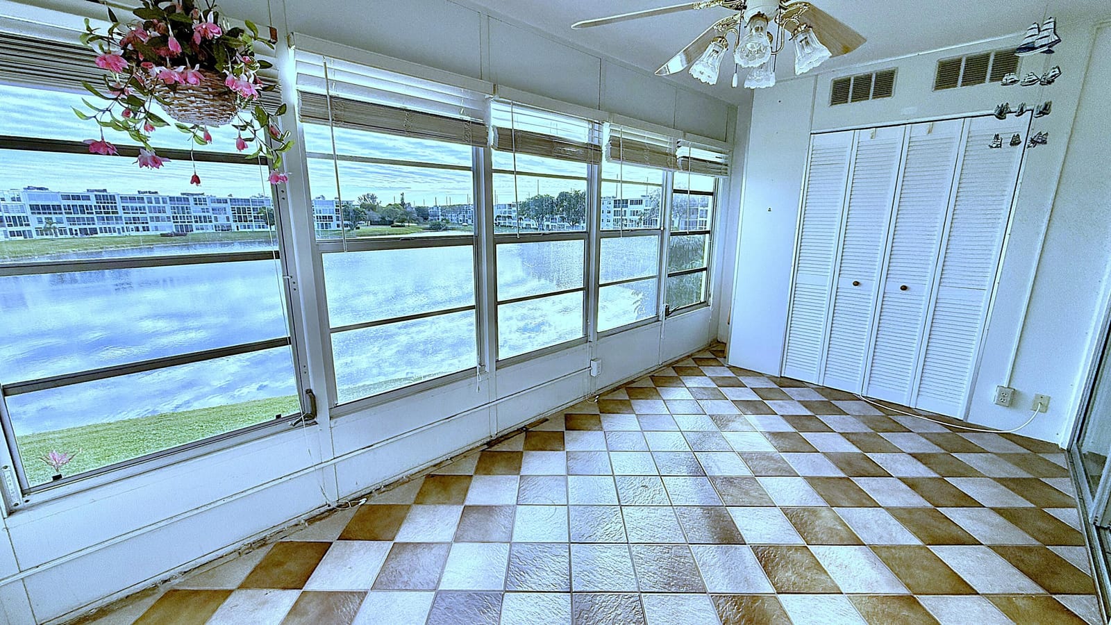 3082 Oakridge U — photo 3