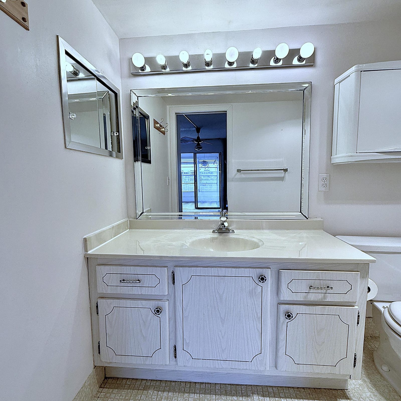 3082 Oakridge U, Deerfield Beach, FL 33442 photo 21