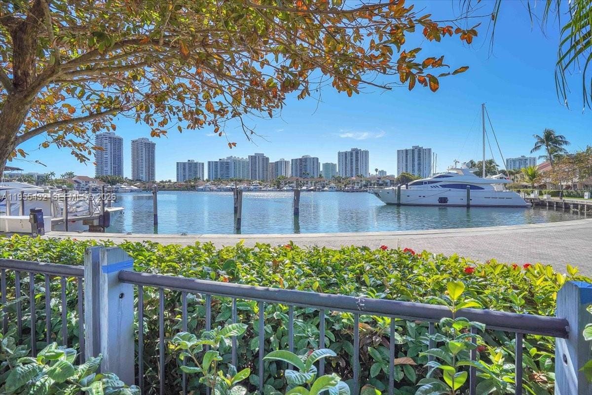 3610 Yacht Club Drive 1001 — photo 4