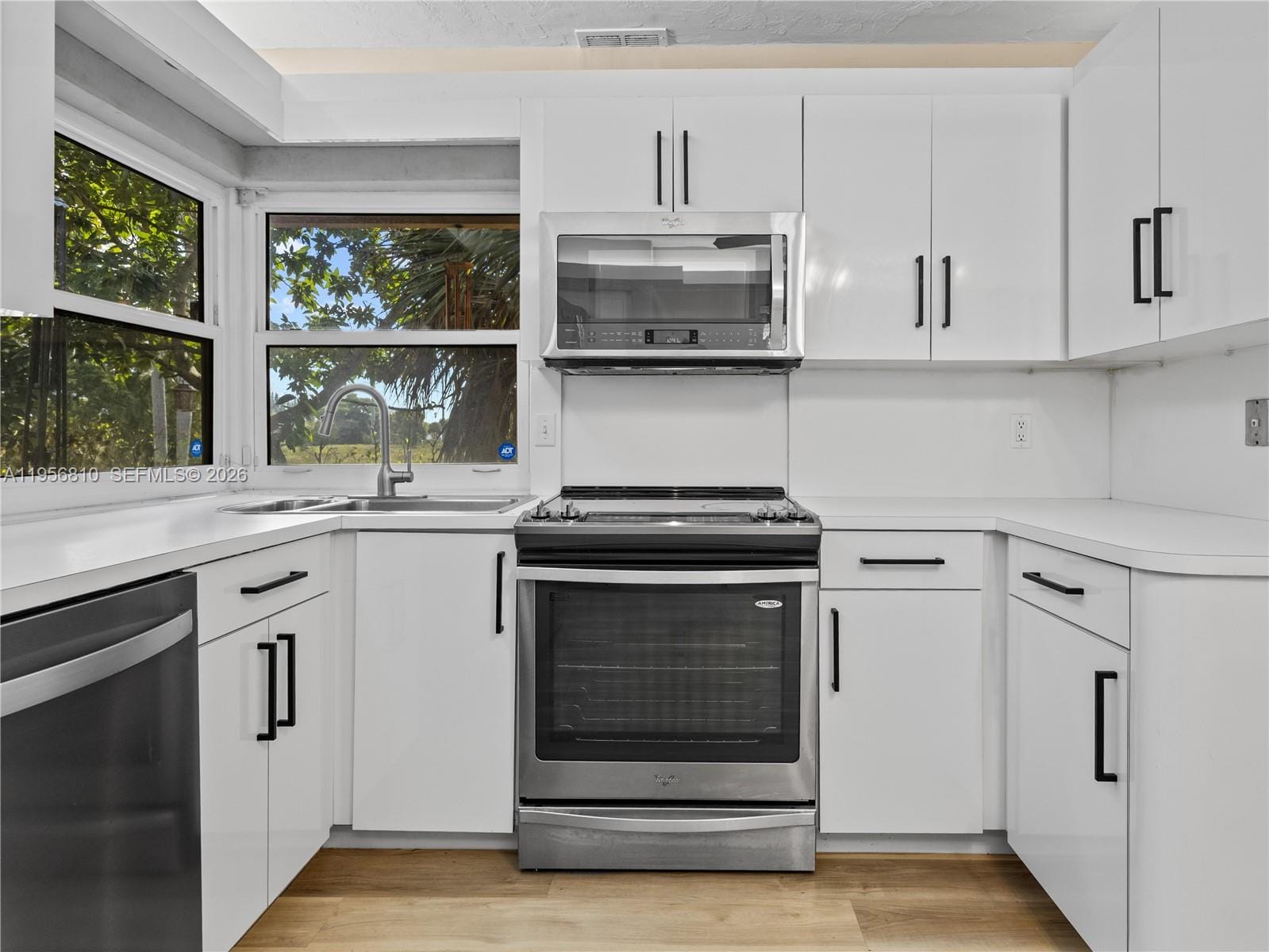 3400 Cherry Garden Circle 156, Lauderhill, FL 33319 photo 7