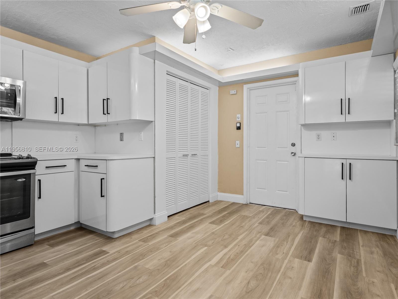 3400 Cherry Garden Circle 156, Lauderhill, FL 33319 photo 8