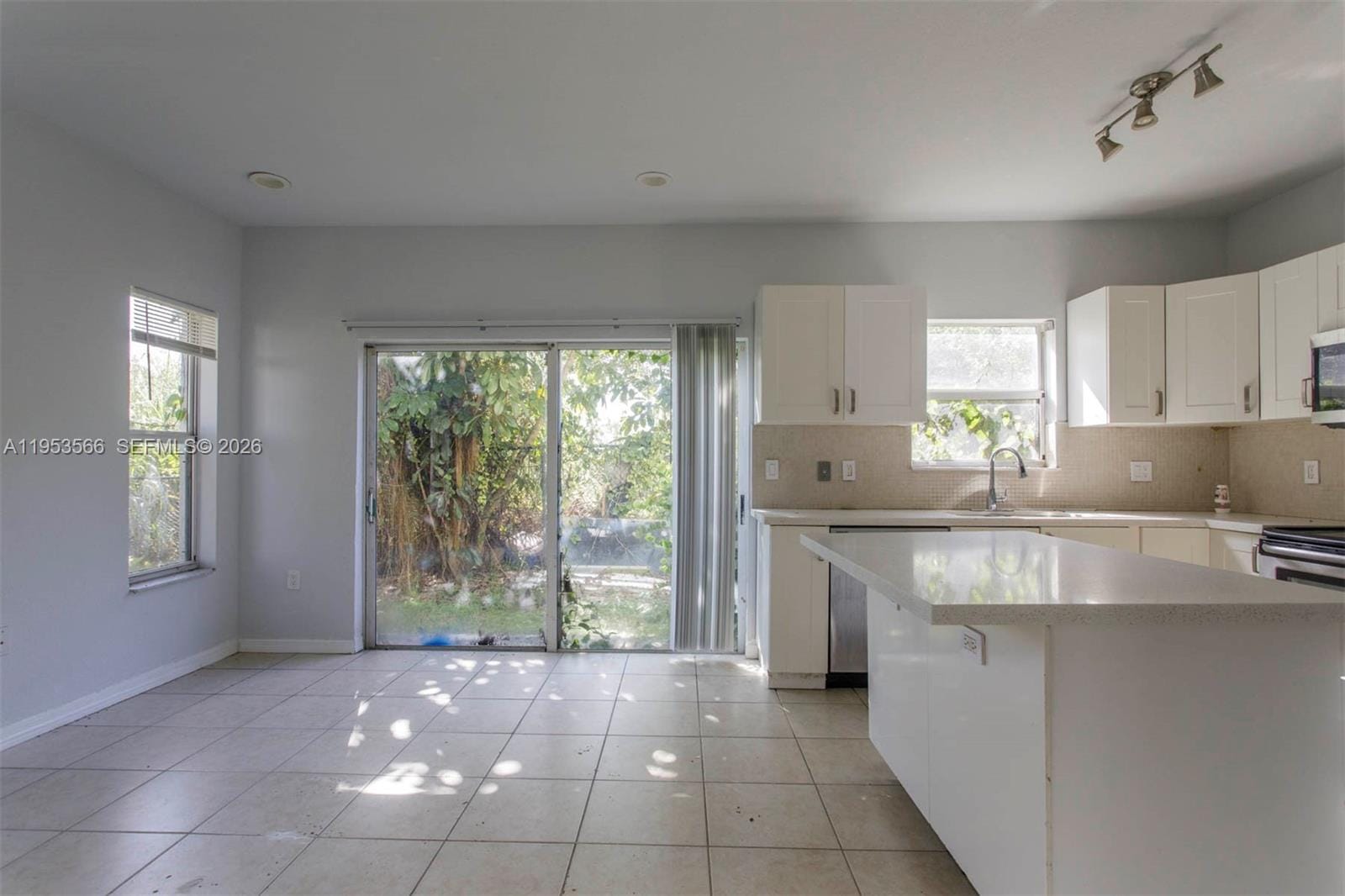 1518 SE 31 Court — photo 11