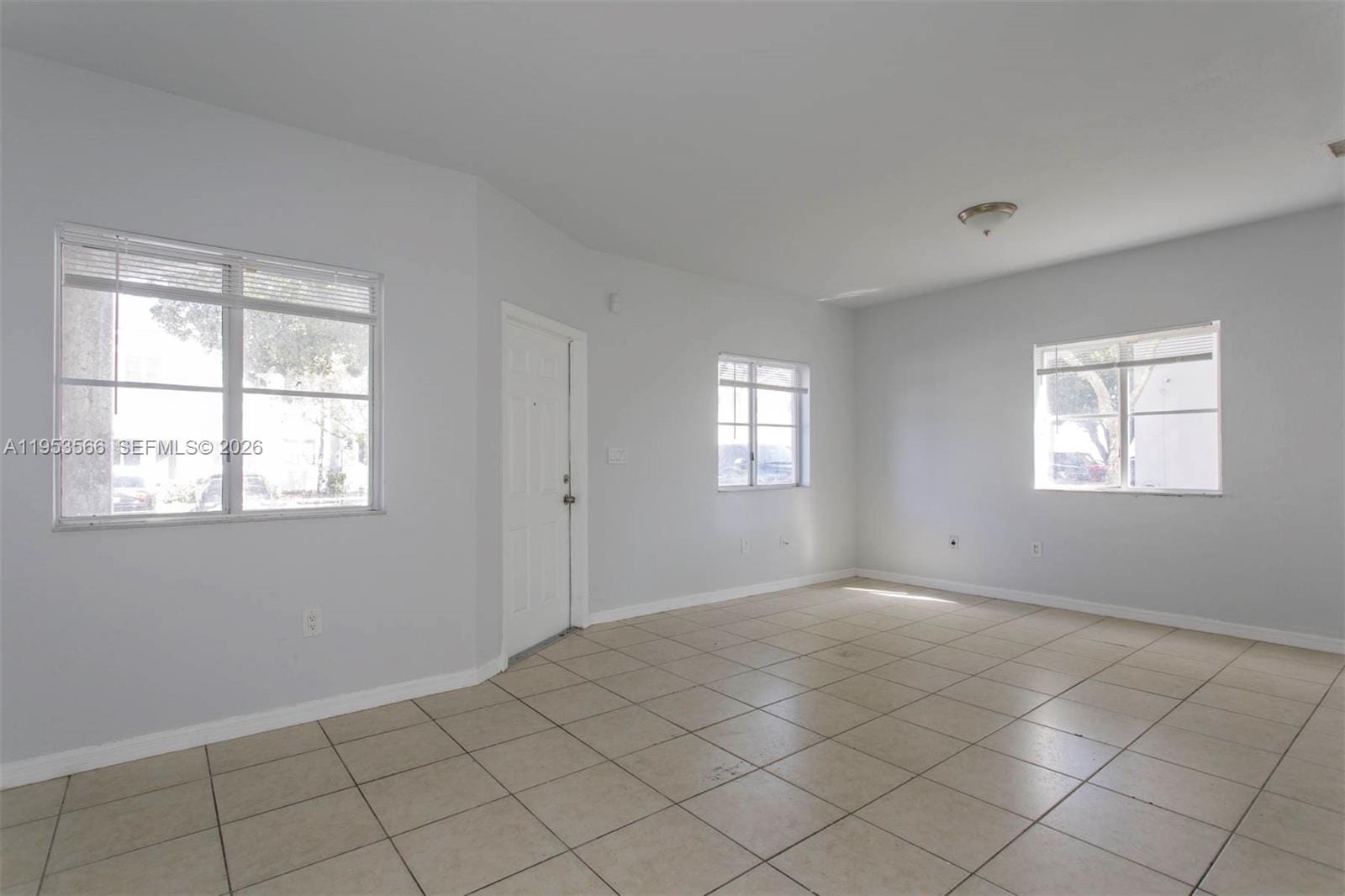 1518 SE 31 Court — photo 7