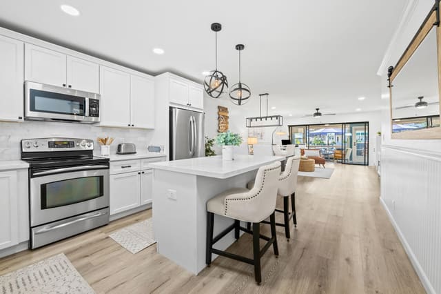 2400 NE 36th Street 3, sold in Hibiscus Terrace, Lighthouse Point, FL
