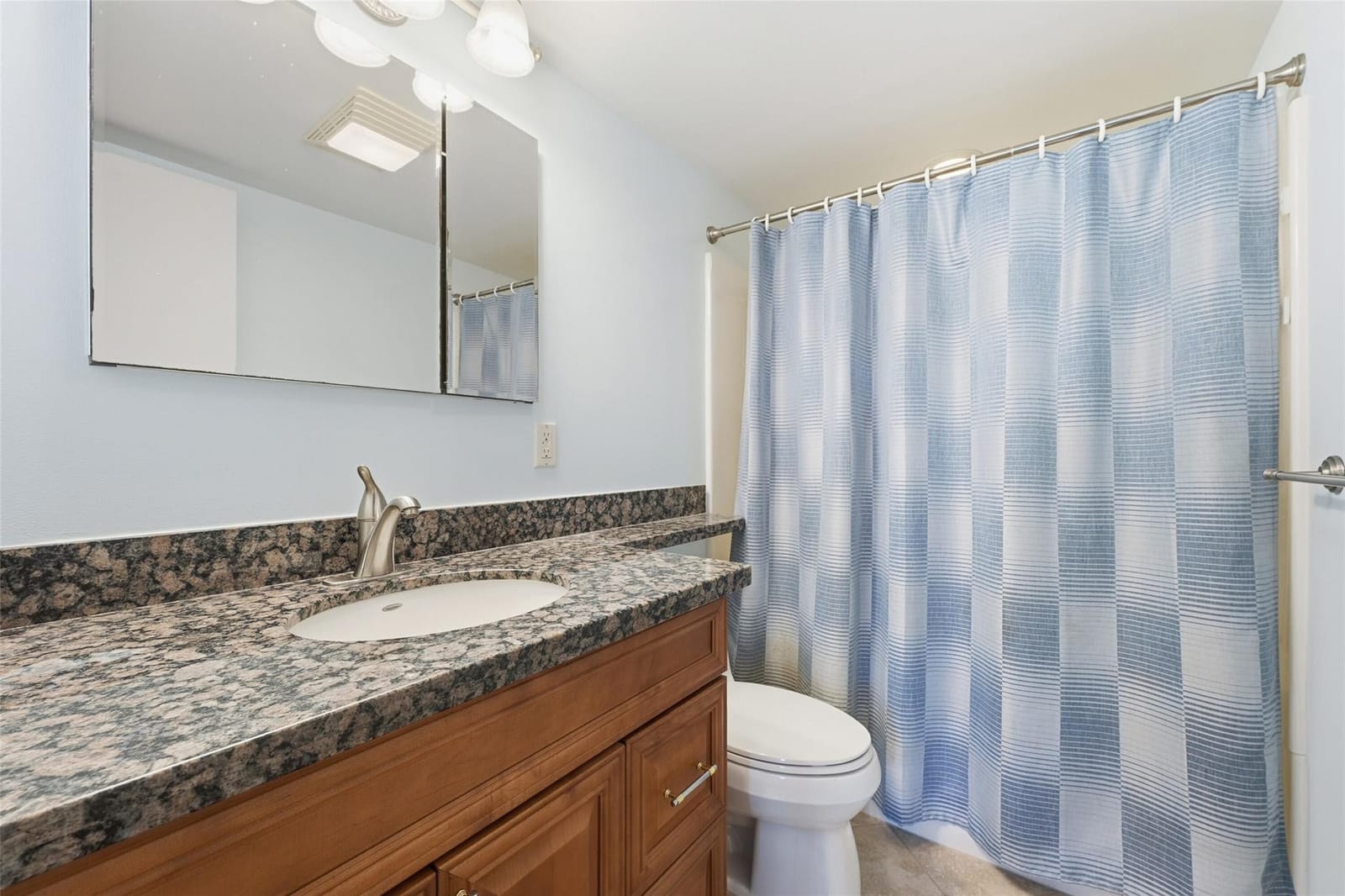 401 Lake Frances Drive 401, West Palm Beach, FL 33411 photo 15