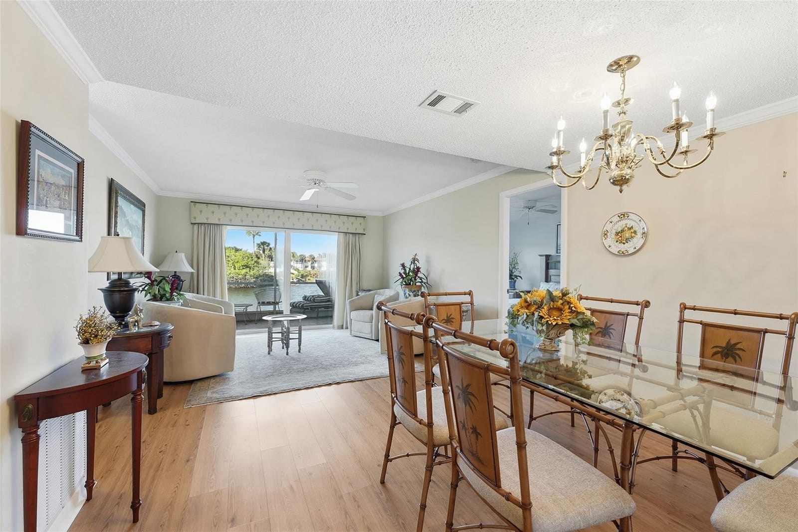 401 Lake Frances Drive 401 — photo 6