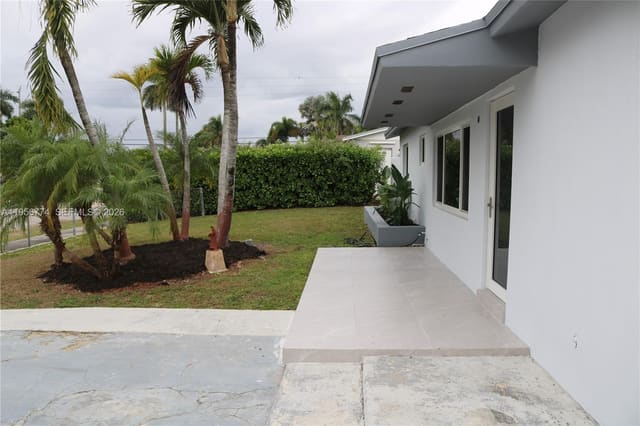 15111 SW 299th Street, sold in Kingswood Manor, Homestead, FL
