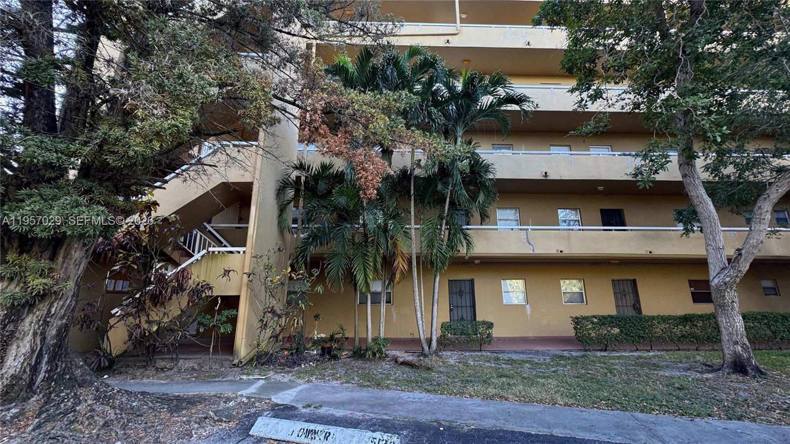4111 Stirling Road 102, Dania Beach, FL 33314, Dania Beach