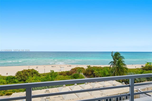 5555 Collins Avenue 6E, Miami Beach, FL 33140