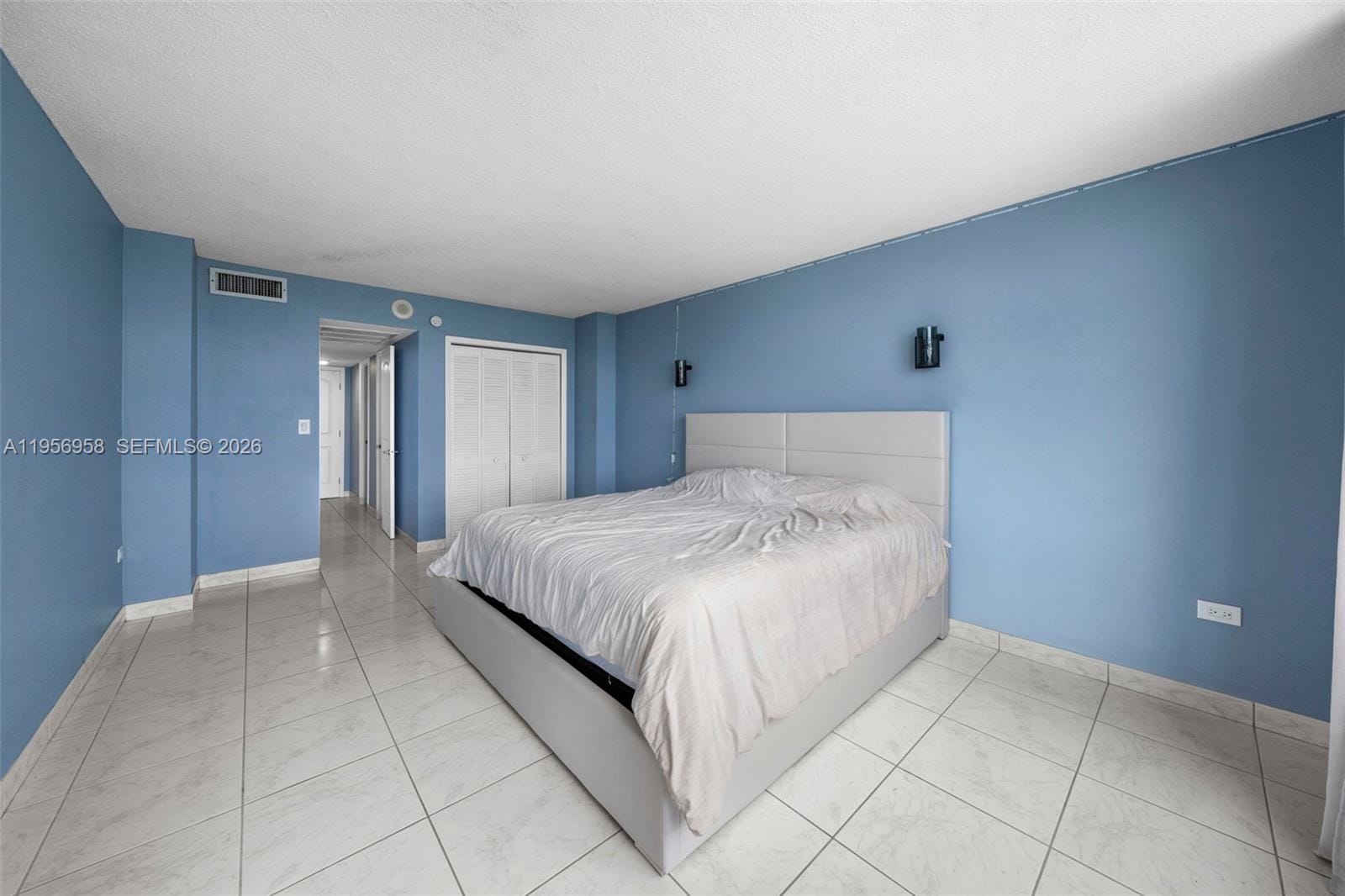5555 Collins Avenue 6E, Miami Beach, FL 33140 photo 9
