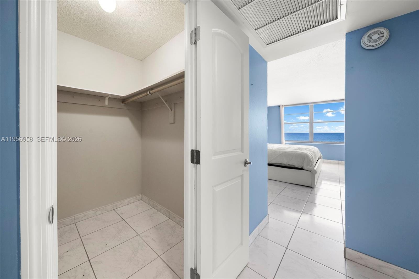 5555 Collins Avenue 6E, Miami Beach, FL 33140 photo 10