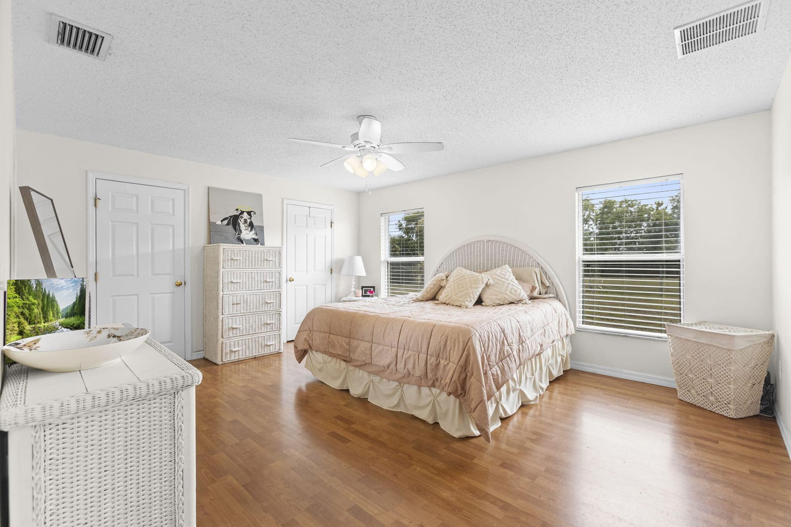 6942 NW Hershy Circle — photo 9