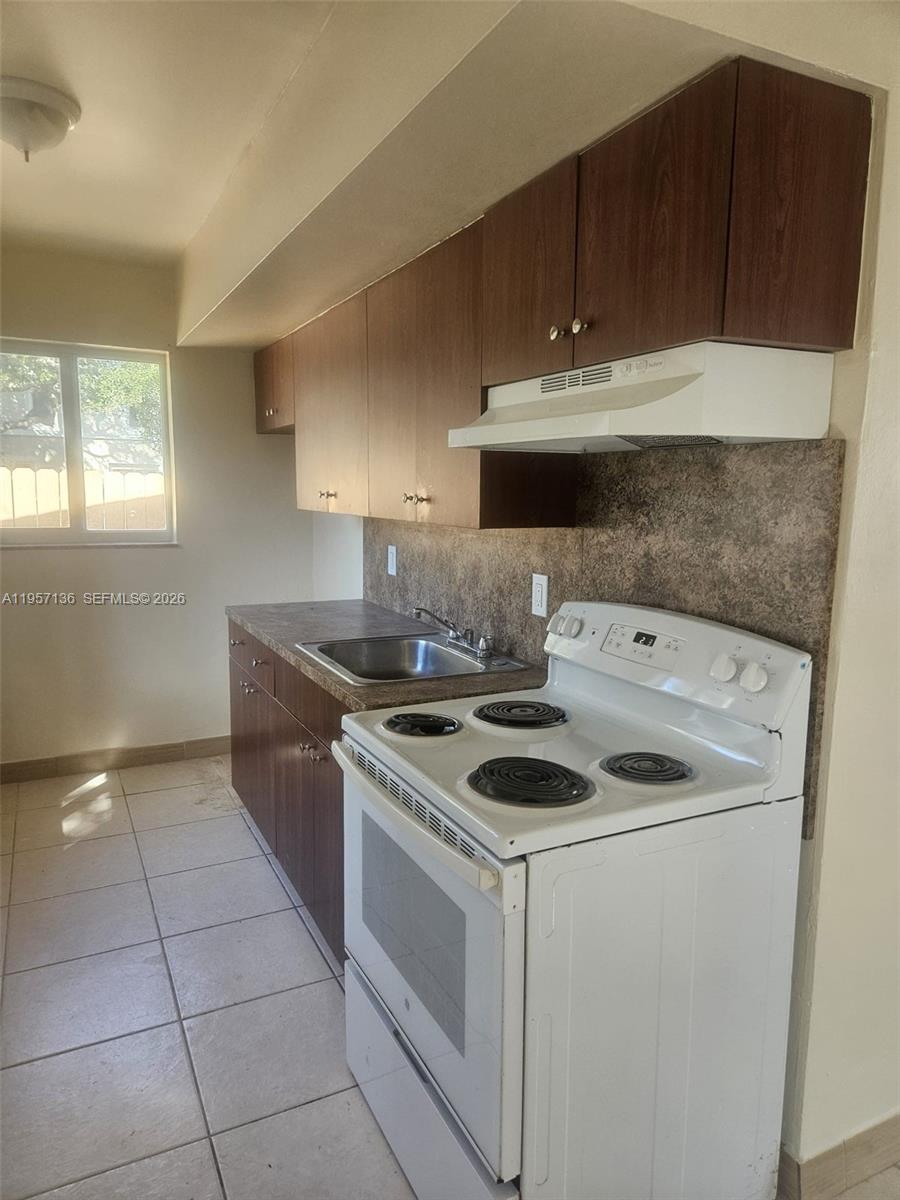 2230 Madison Street 01, Hollywood, FL 33020, Hollywood