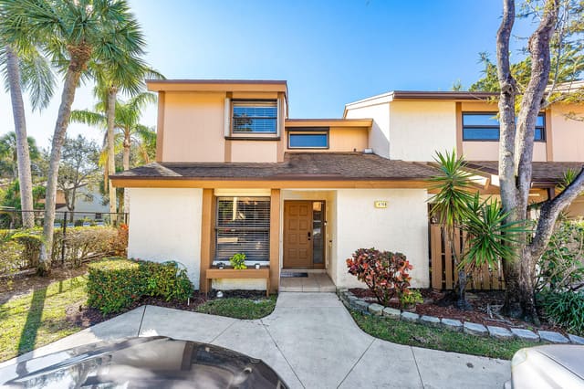 4769 NW 30th Street, sold in Golden Raintree, Coconut Creek, FL