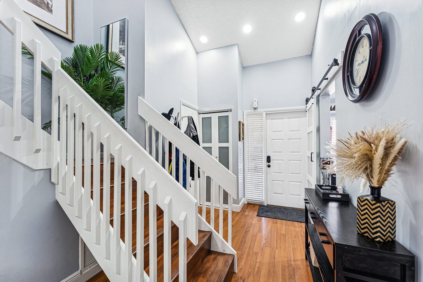 4769 NW 30th Street — photo 3