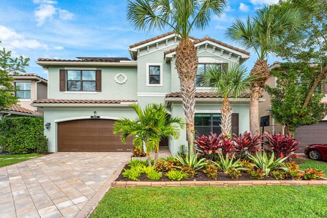 8091 Snowflake Obsidian Trail, sold in Tuscany, Boynton Beach, FL