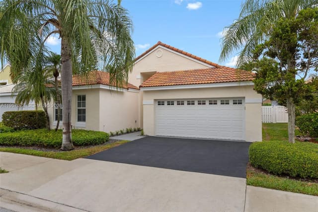332 Bridgeton Road, sold in Bermuda Springs, Weston, FL