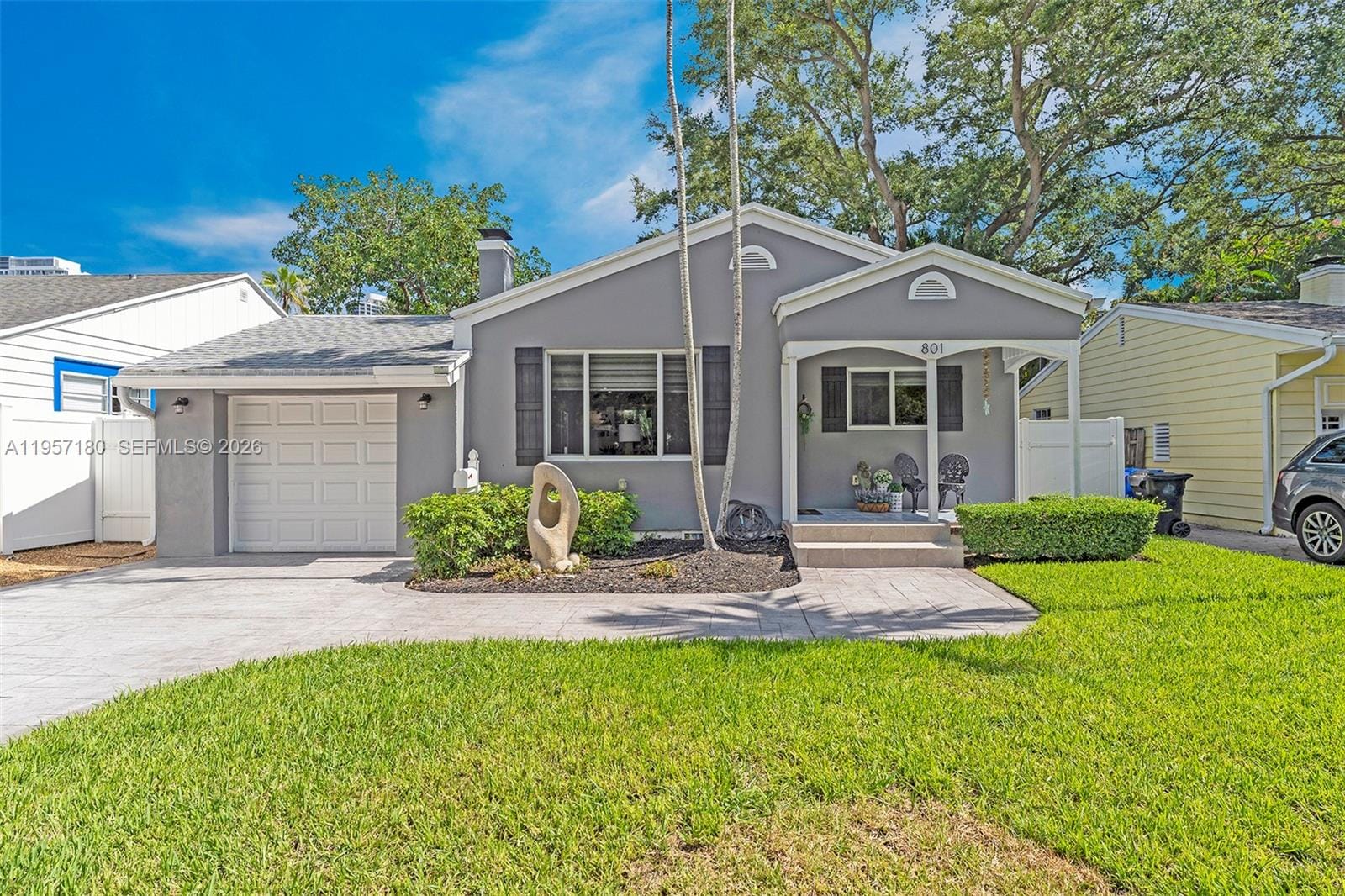 801 SE 7th Street, Fort Lauderdale, FL 33301 photo 2