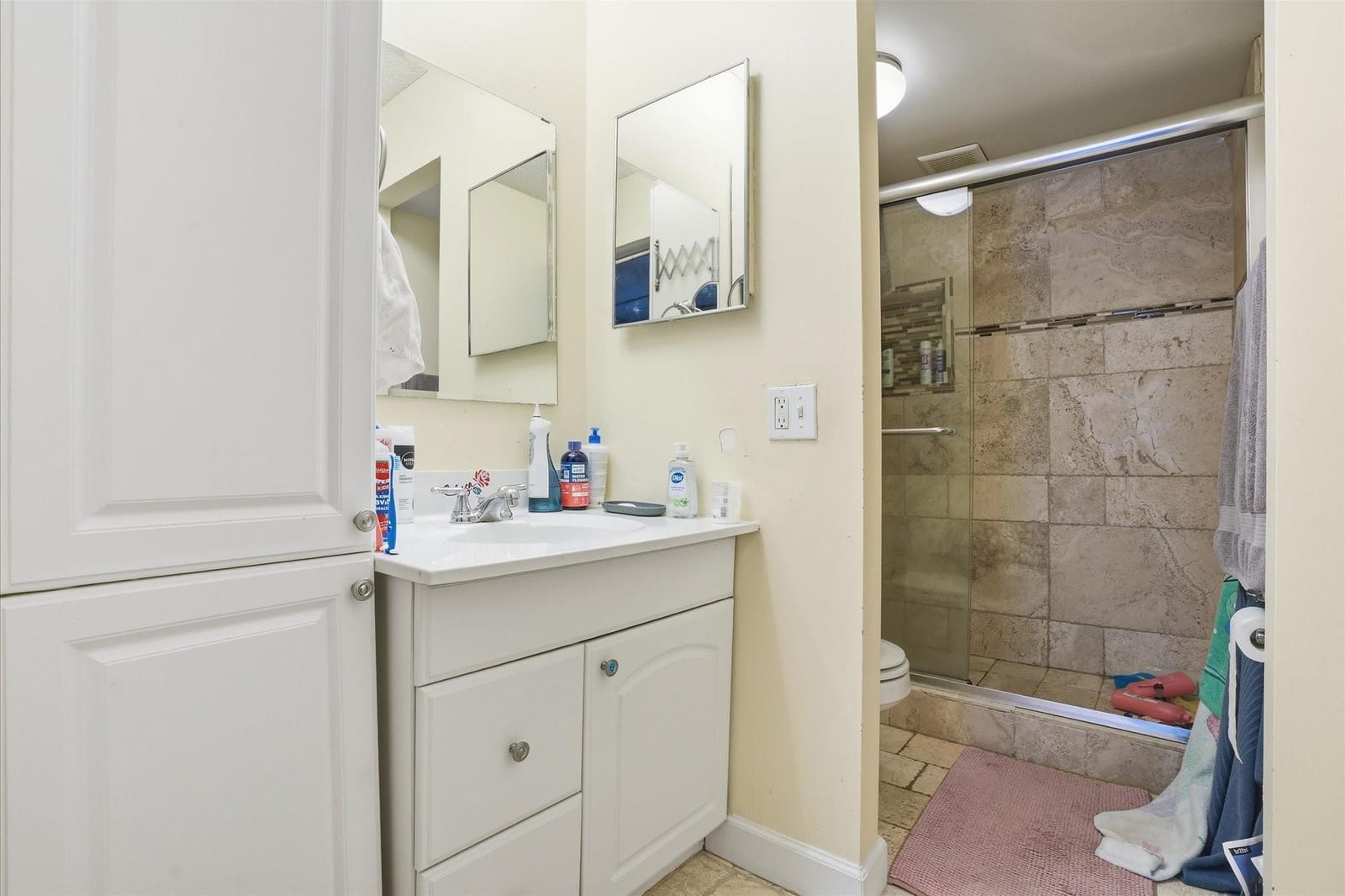 5218 NE 6th Avenue G2 — photo 10