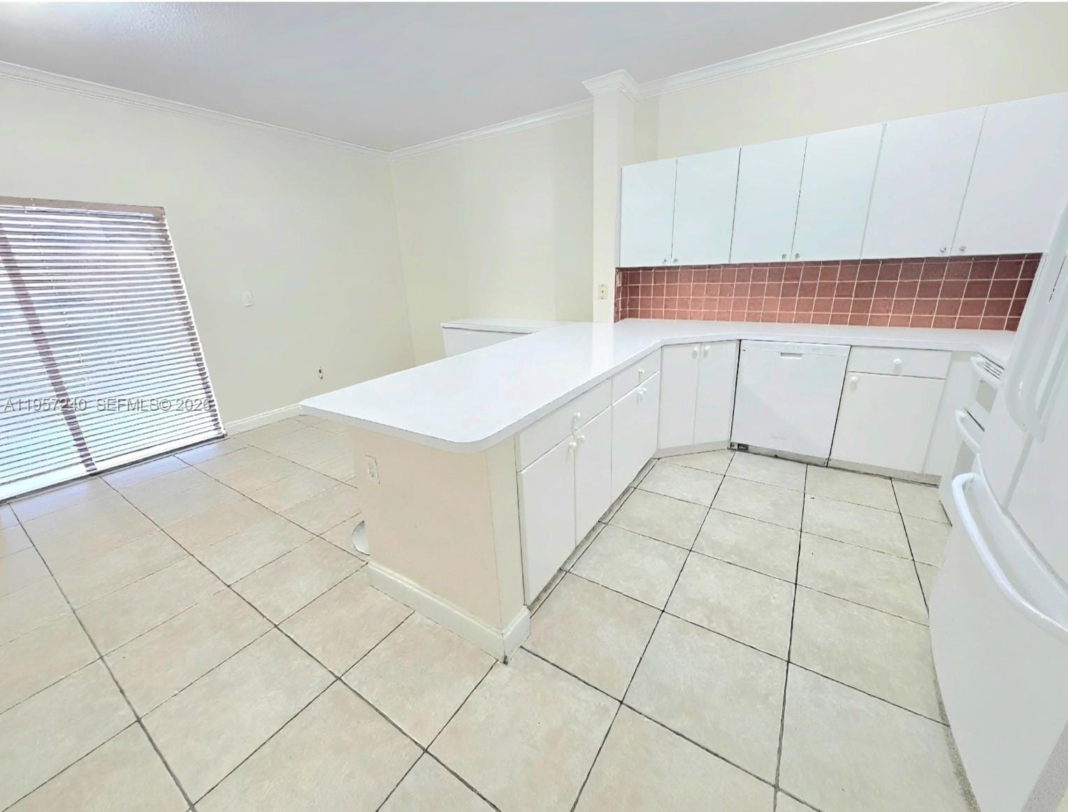 6930 NW 179th Street 1078, Hialeah, FL 33015 photo 5