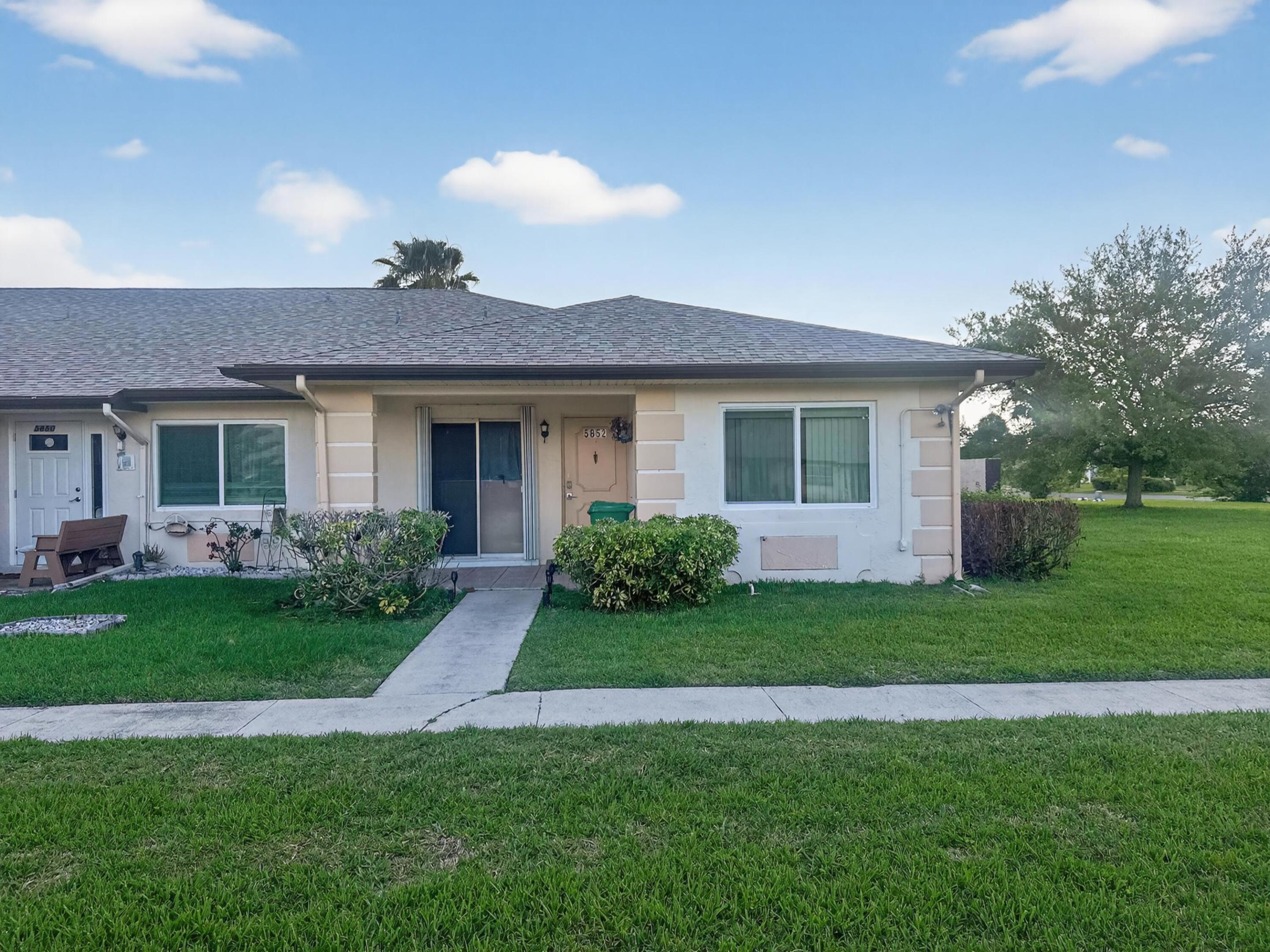 5852 Dream Court 35, Fort Pierce, FL 34982, Fort Pierce