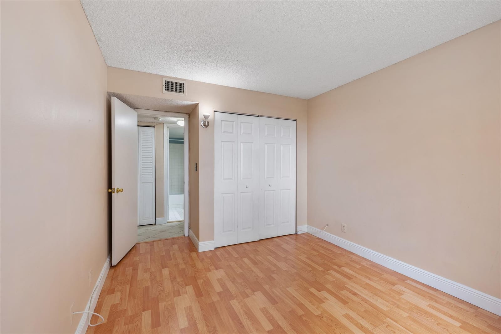 6190 Woodlands Boulevard 111 — photo 6