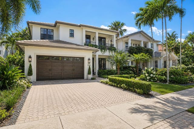 132 NE 21st Court, sold in Petite, Wilton Manors, FL