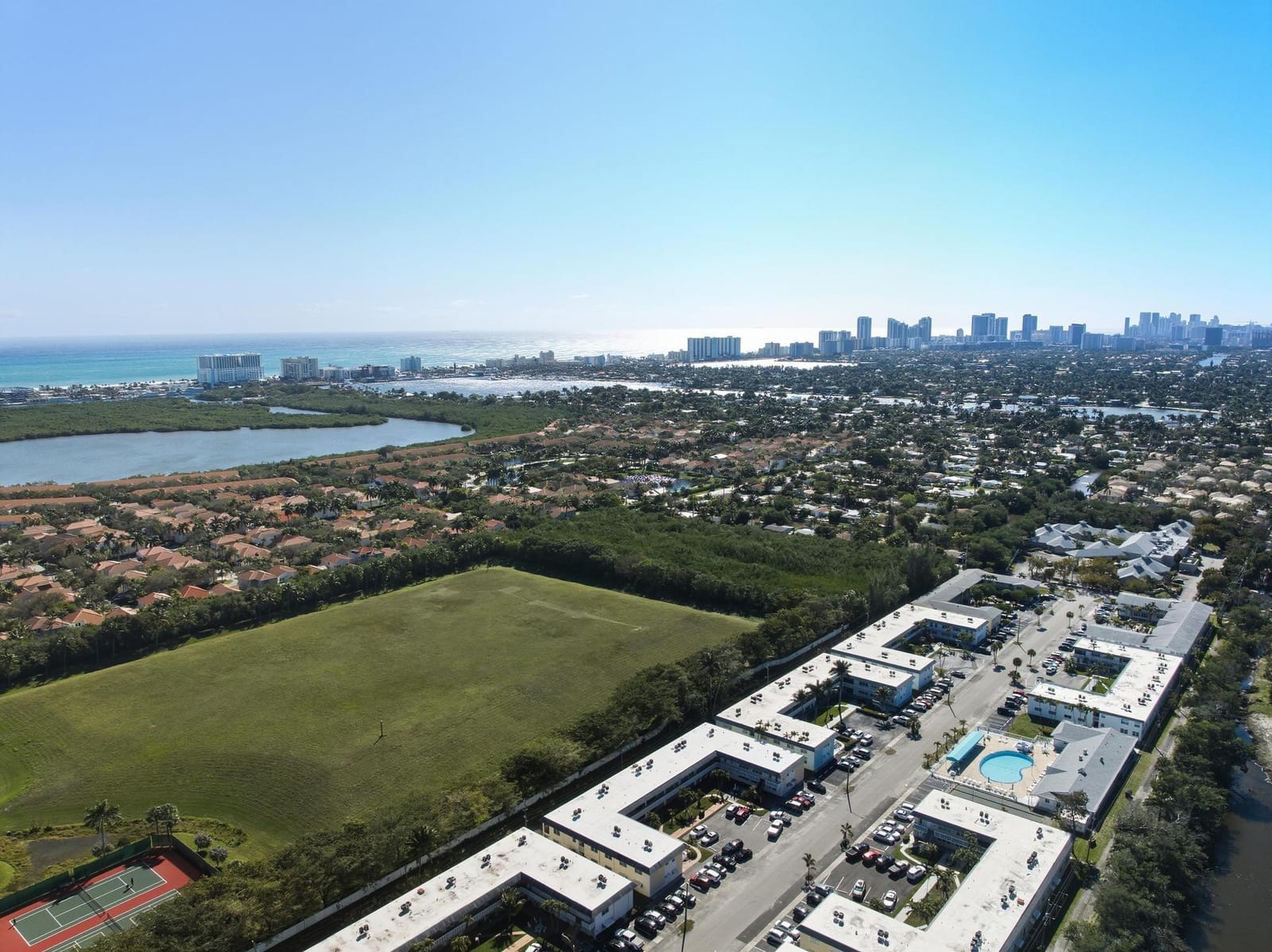 1455 N 12th Court 2B, Hollywood, FL 33019 photo 22