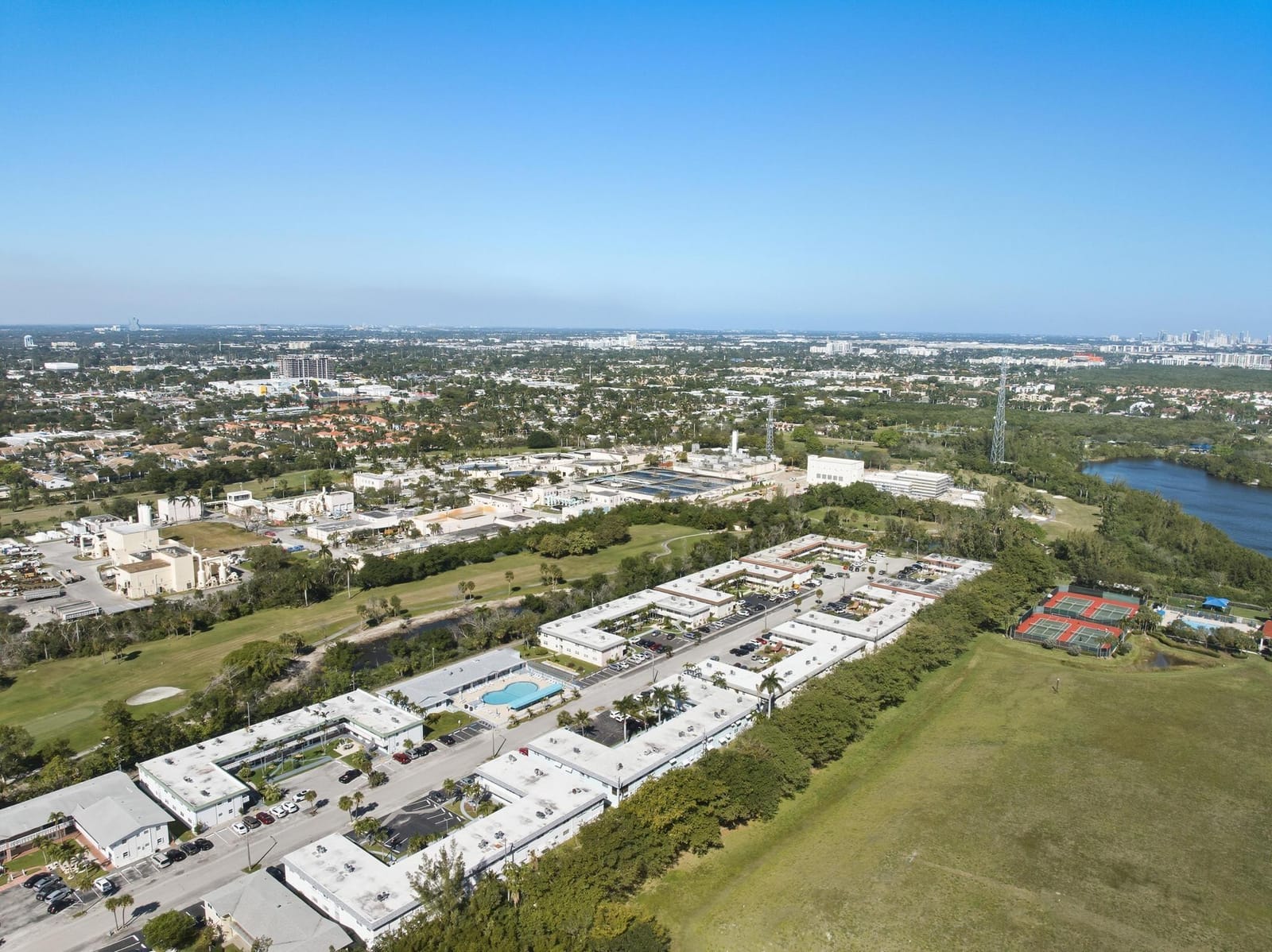 1455 N 12th Court 2B, Hollywood, FL 33019 photo 25