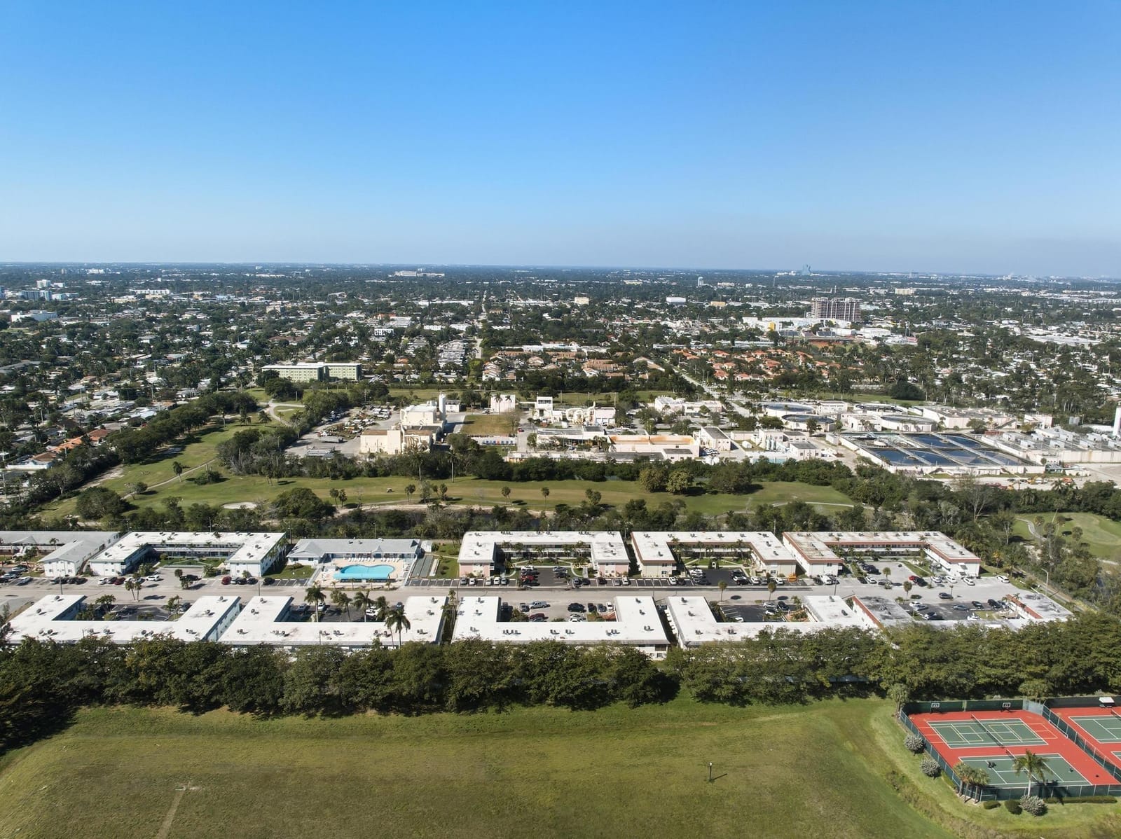 1455 N 12th Court 2B, Hollywood, FL 33019 photo 28