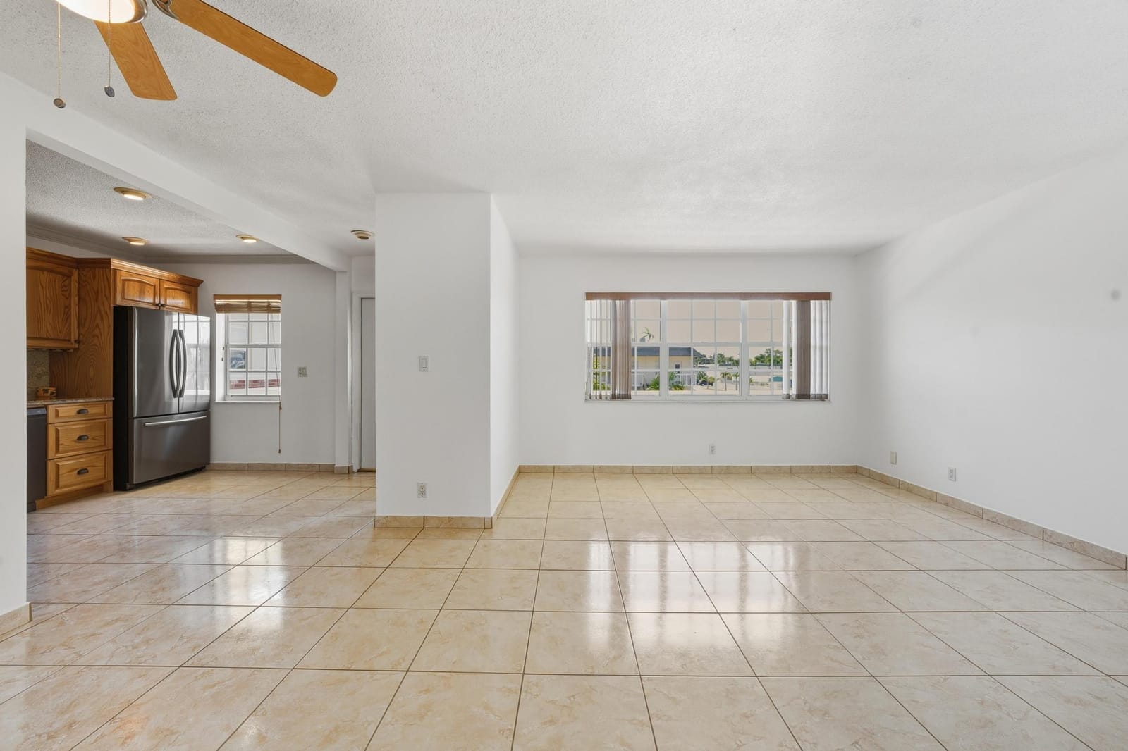 1455 N 12th Court 2B, Hollywood, FL 33019 photo 4
