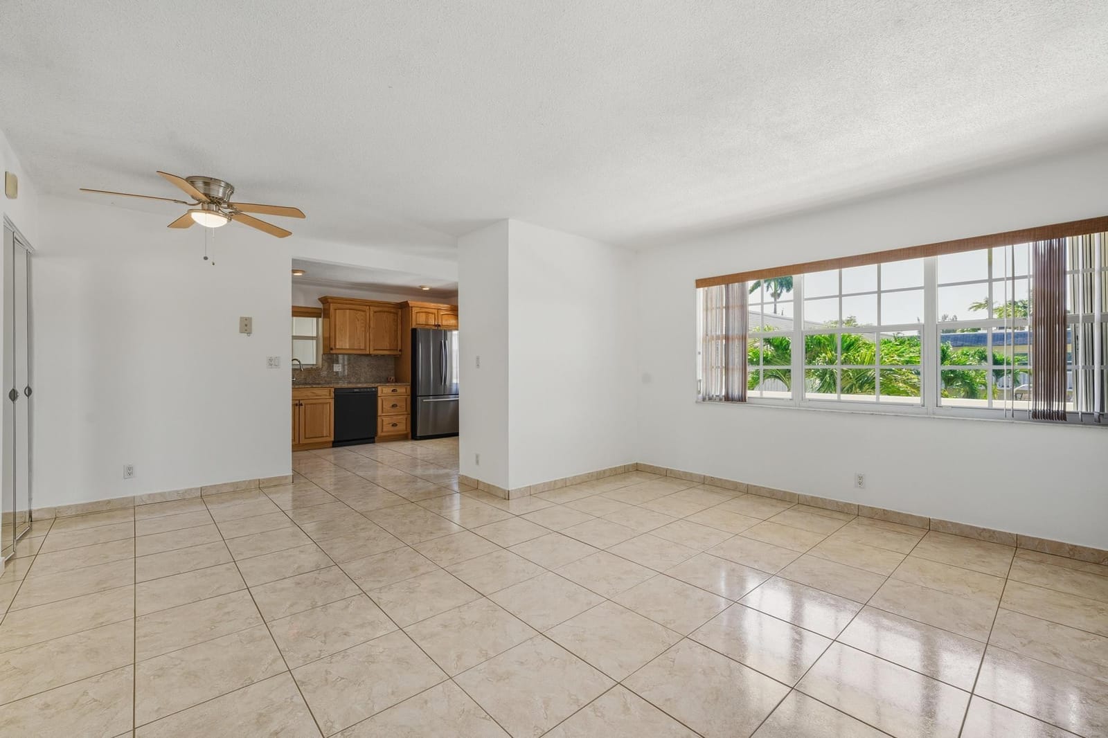 1455 N 12th Court 2B, Hollywood, FL 33019 photo 5