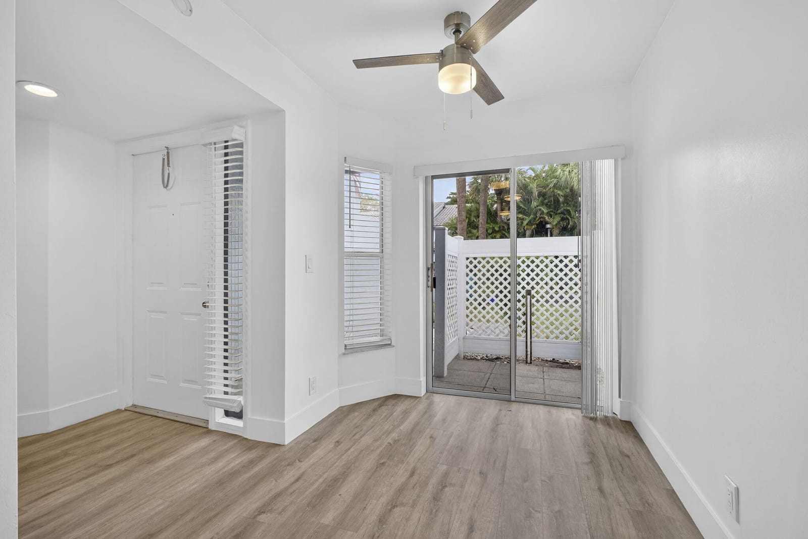 9746 Nickels Boulevard 103 — photo 12