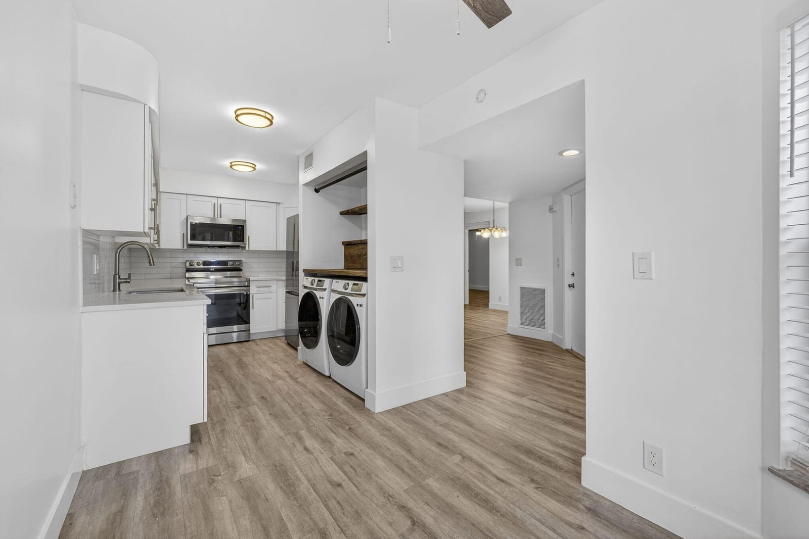 9746 Nickels Boulevard 103 — photo 8
